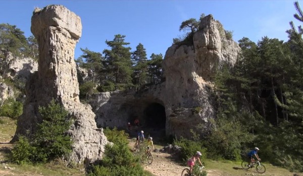 Location pour vos vacances sur le Causse Méjean!